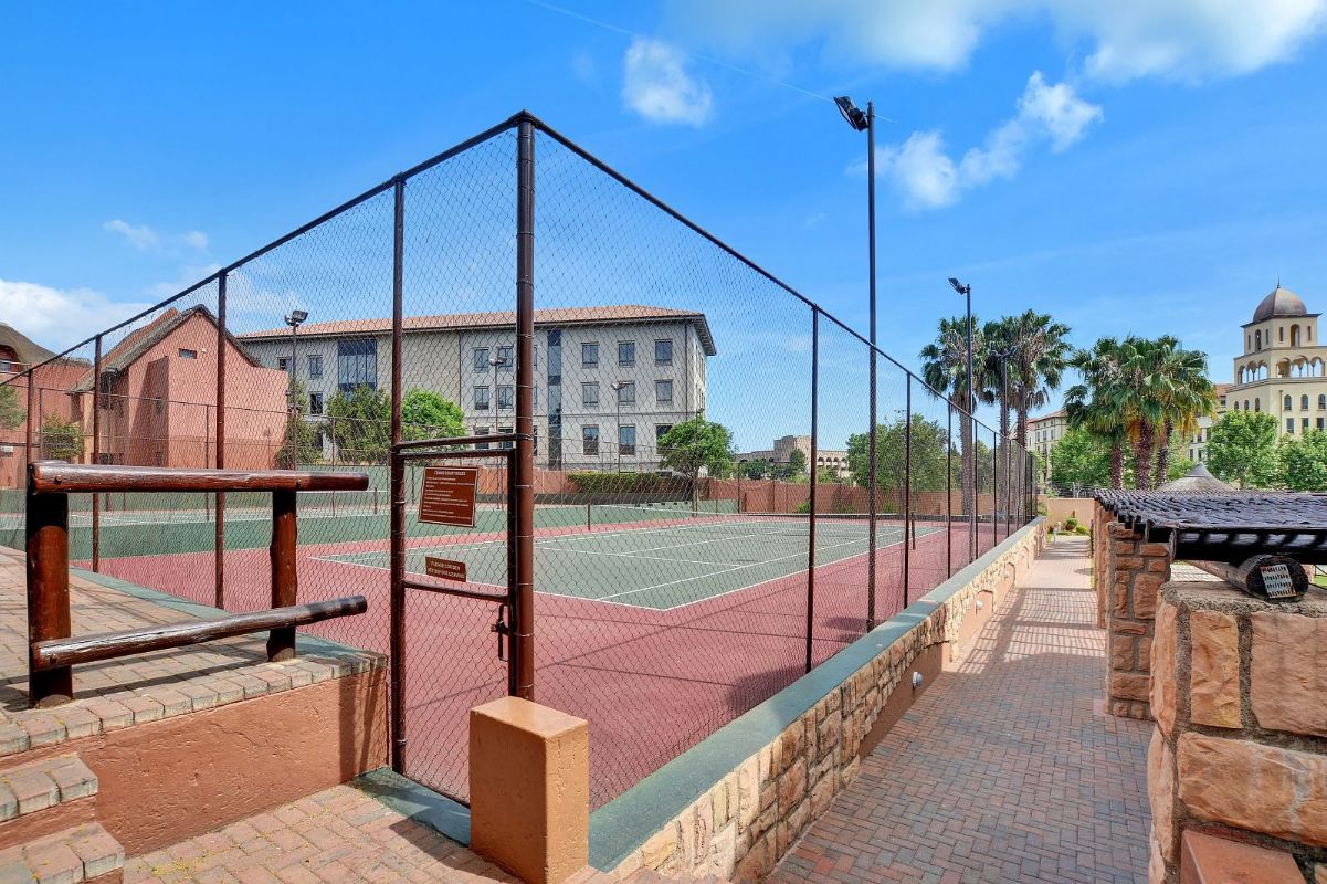 Stunning 1 Bedroom Apartment Next To Monte Casino Sandton Properties
